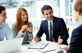 who-is-hcp-national-1 hcp-team-working-with-client